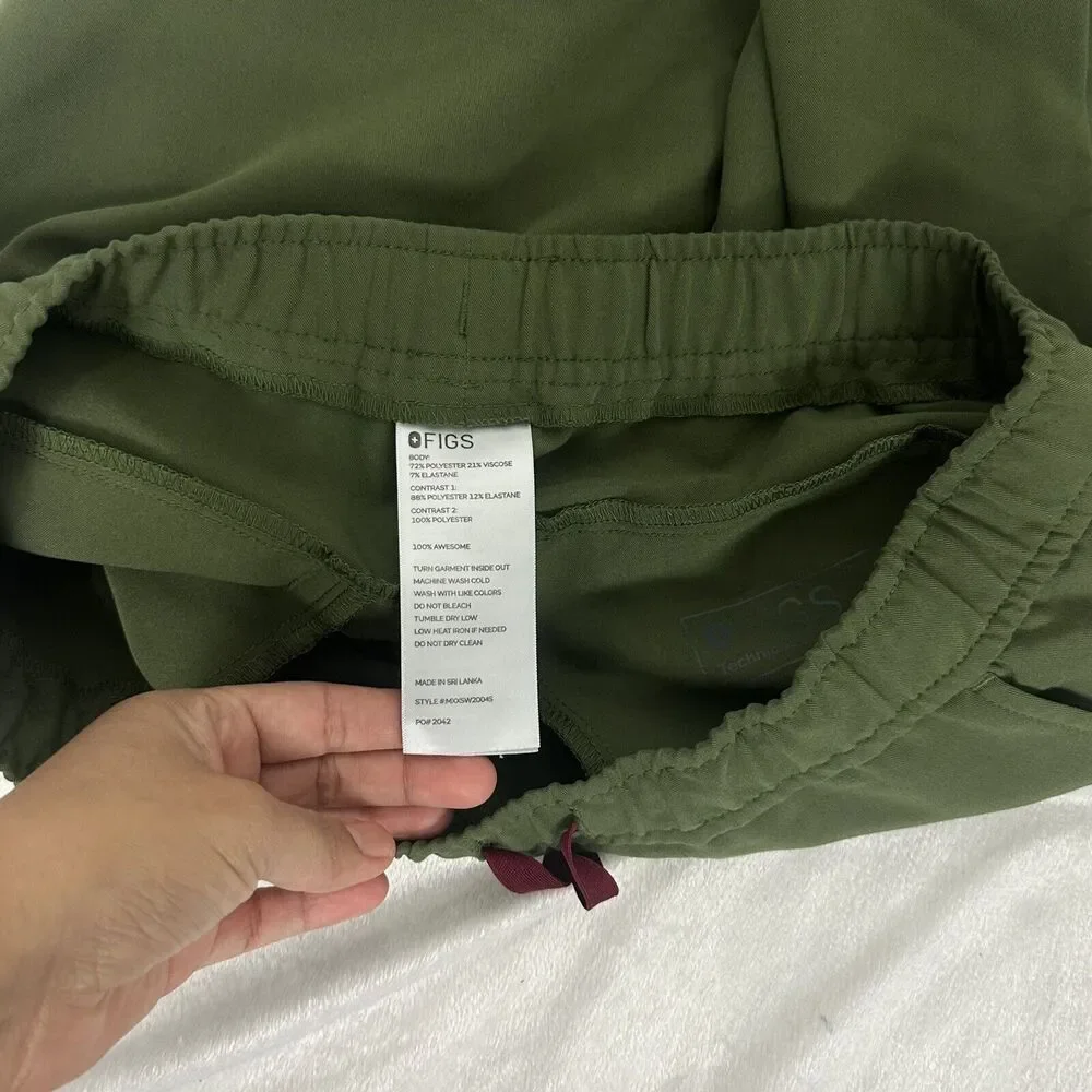 FIGS Men’s Tansen Jogger Limited edition Dark Olive Scrub Pants Size S/S petite